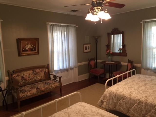Willard Richards Inn Nauvoo Bagian luar foto